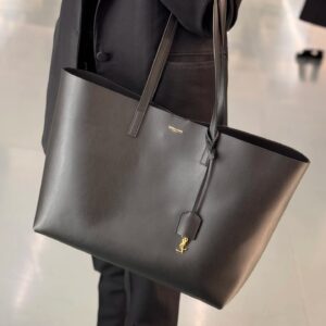 תיק צד גדול איב סן לורן