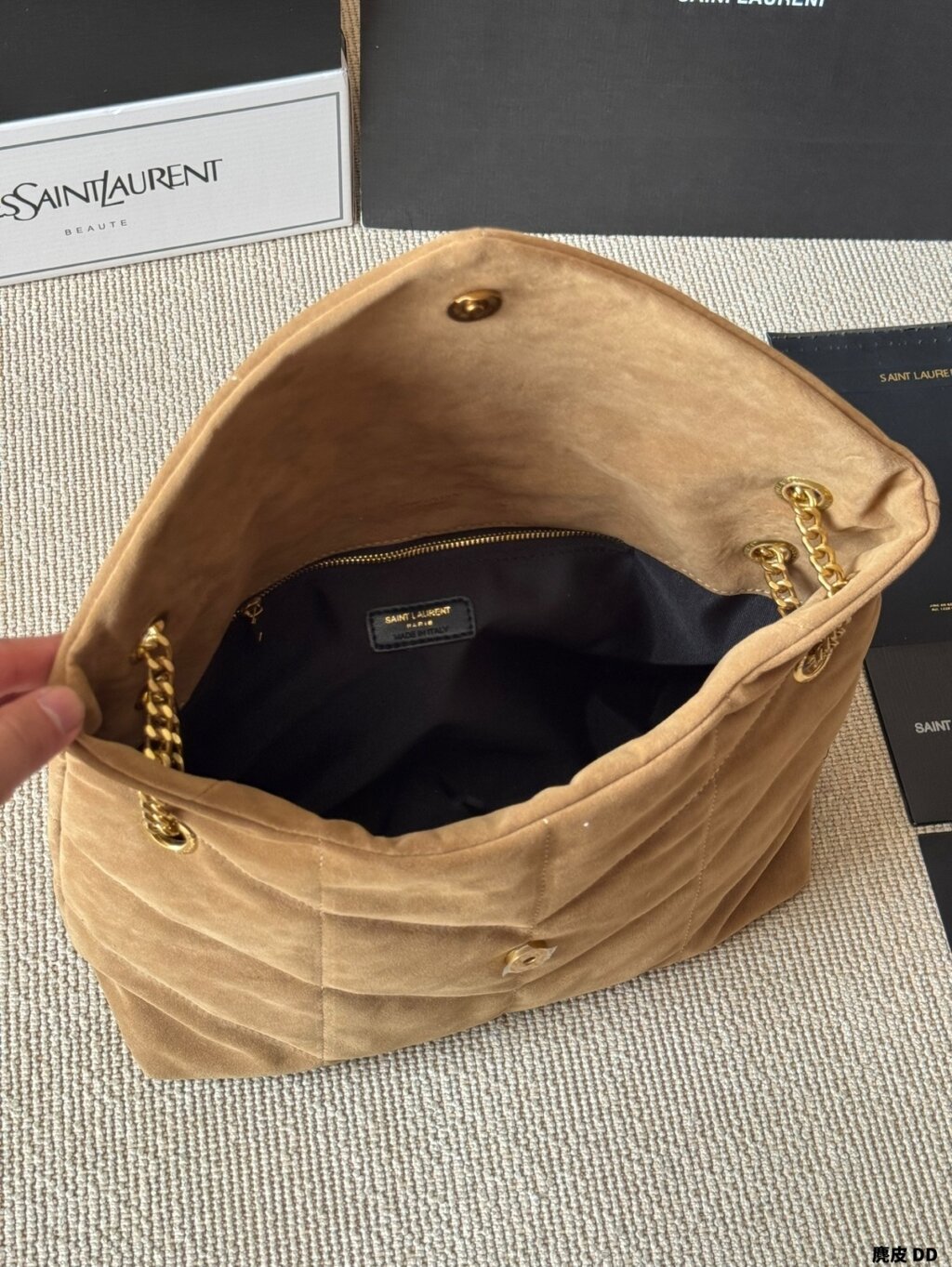 תיק איב סן לורן – תמונה 12