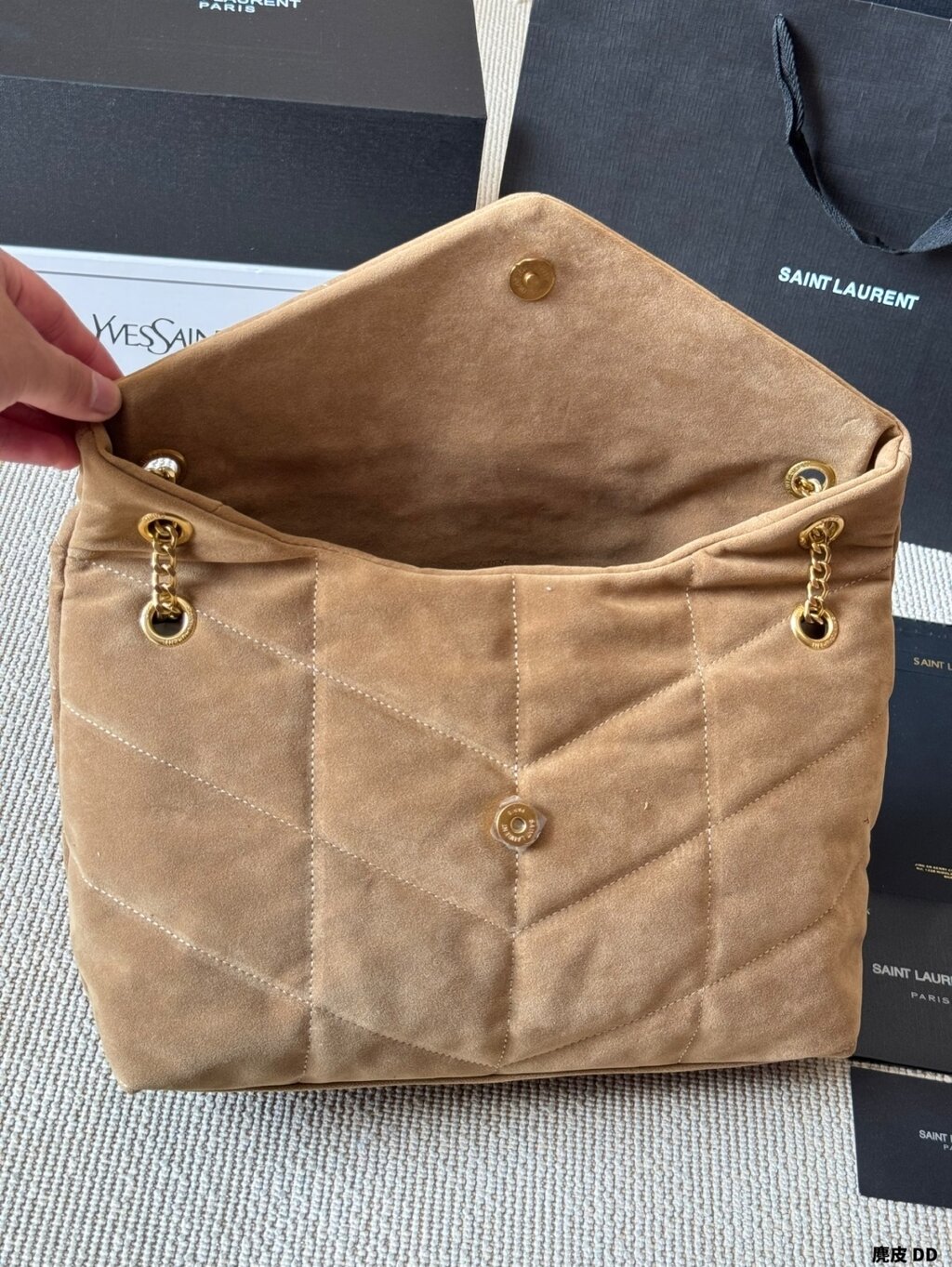 תיק איב סן לורן – תמונה 10