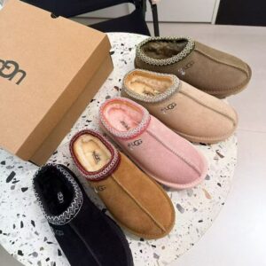 כפכפים UGG
