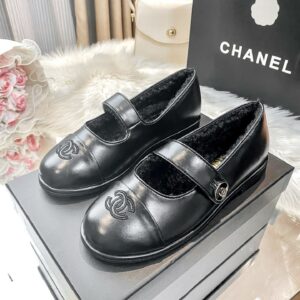 נעלי בובה שאנל