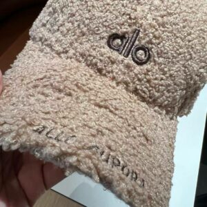 כובע מצחיה פרוותי אלו יוגה