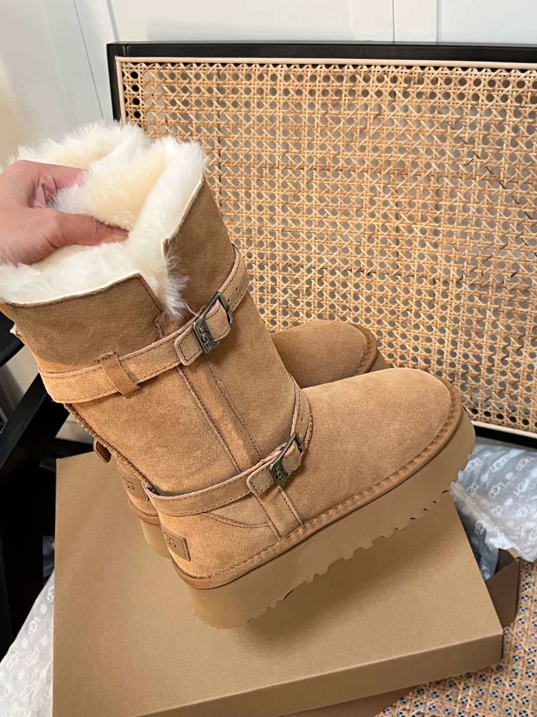 מגפיים UGG – תמונה 13