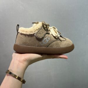 נעליים UGG ילדים