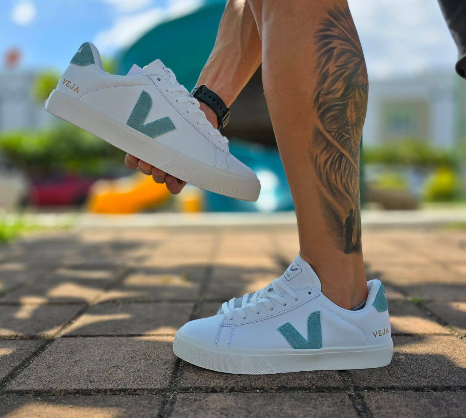 סניקרס veja