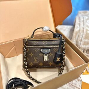 תיק צד לואי ויטון