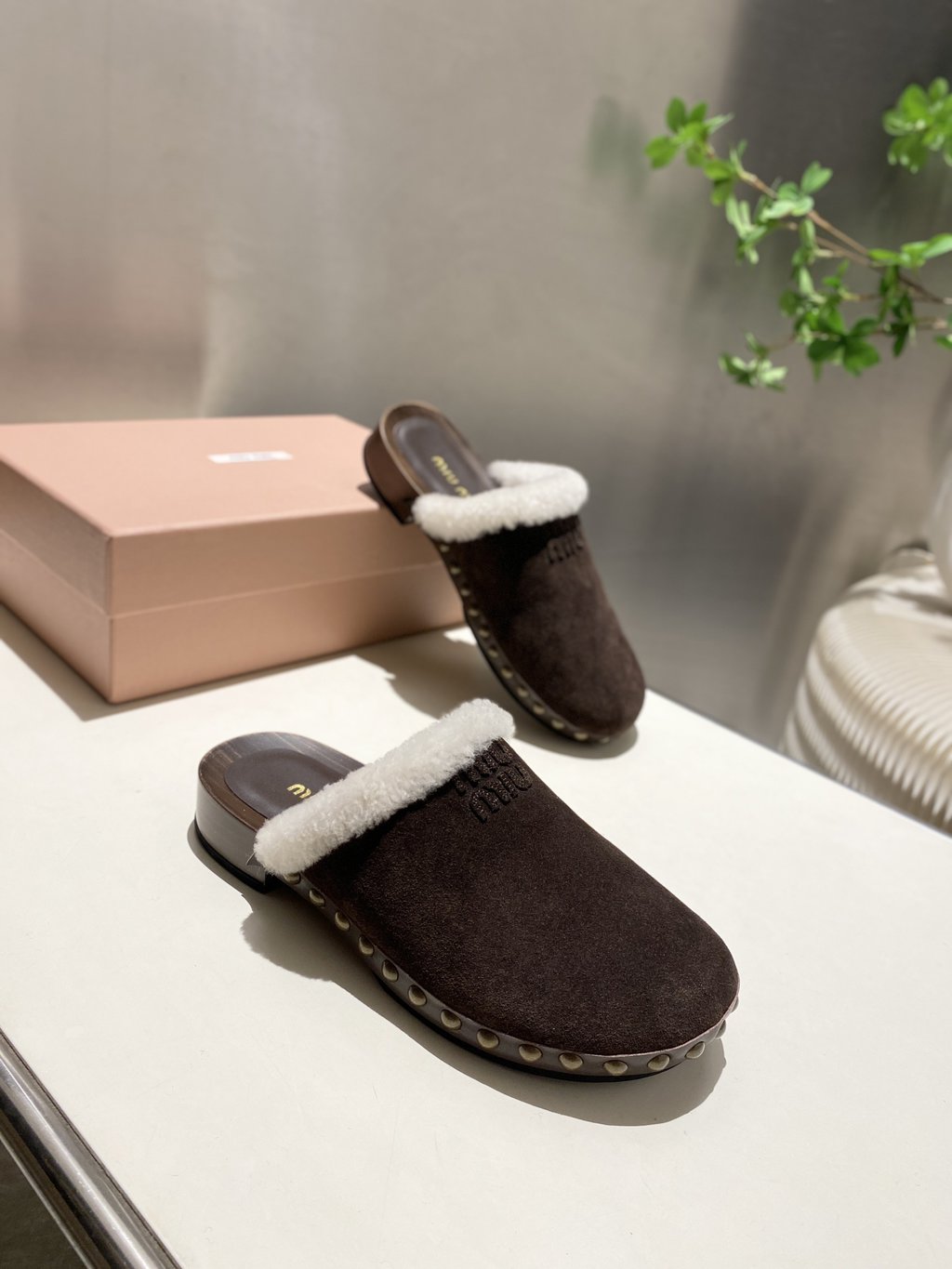 כפכפים מיו מיו – תמונה 10