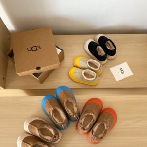 כפכפים UGG ילדים