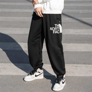 מכנסיים נורת פייס