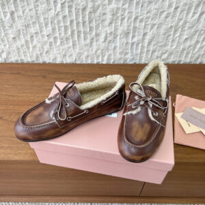 מוקסין מיו מיו