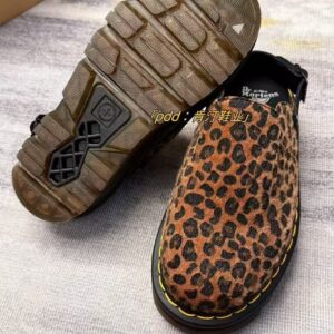 כפכפים דר מרטינס