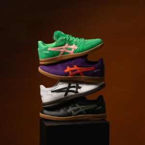 סניקרס אסיקס