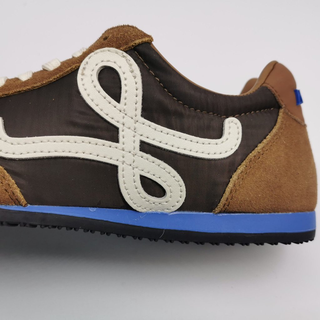 סניקרס loewe – תמונה 9