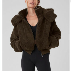 מעיל פרוותי אלו יוגה