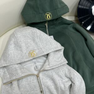 ג'קט ספורטיבי לולו למון