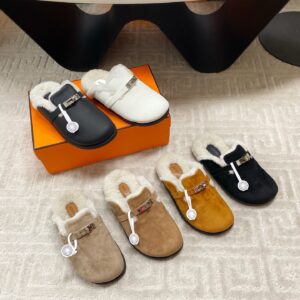 כפכפים פרוותיות הרמס