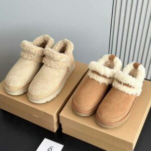 מגפיים UGG אולטרה מיני