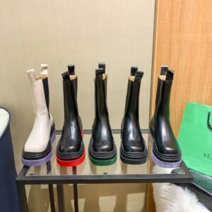 מגפיים בוטגה