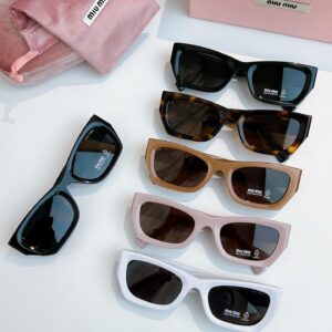 משקפי שמש מיו מיו