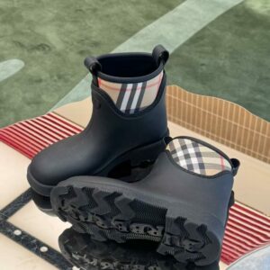 מגפי גומי ברברי