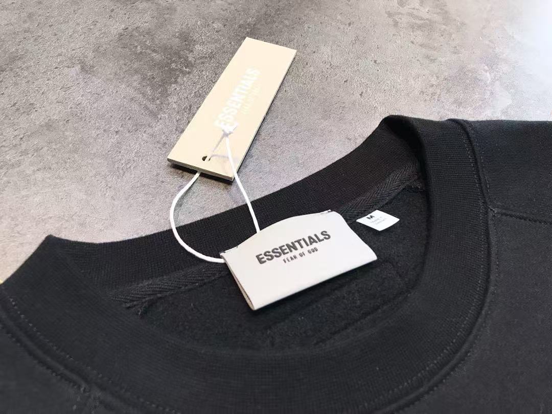 סווטשירט Essentials – תמונה 9