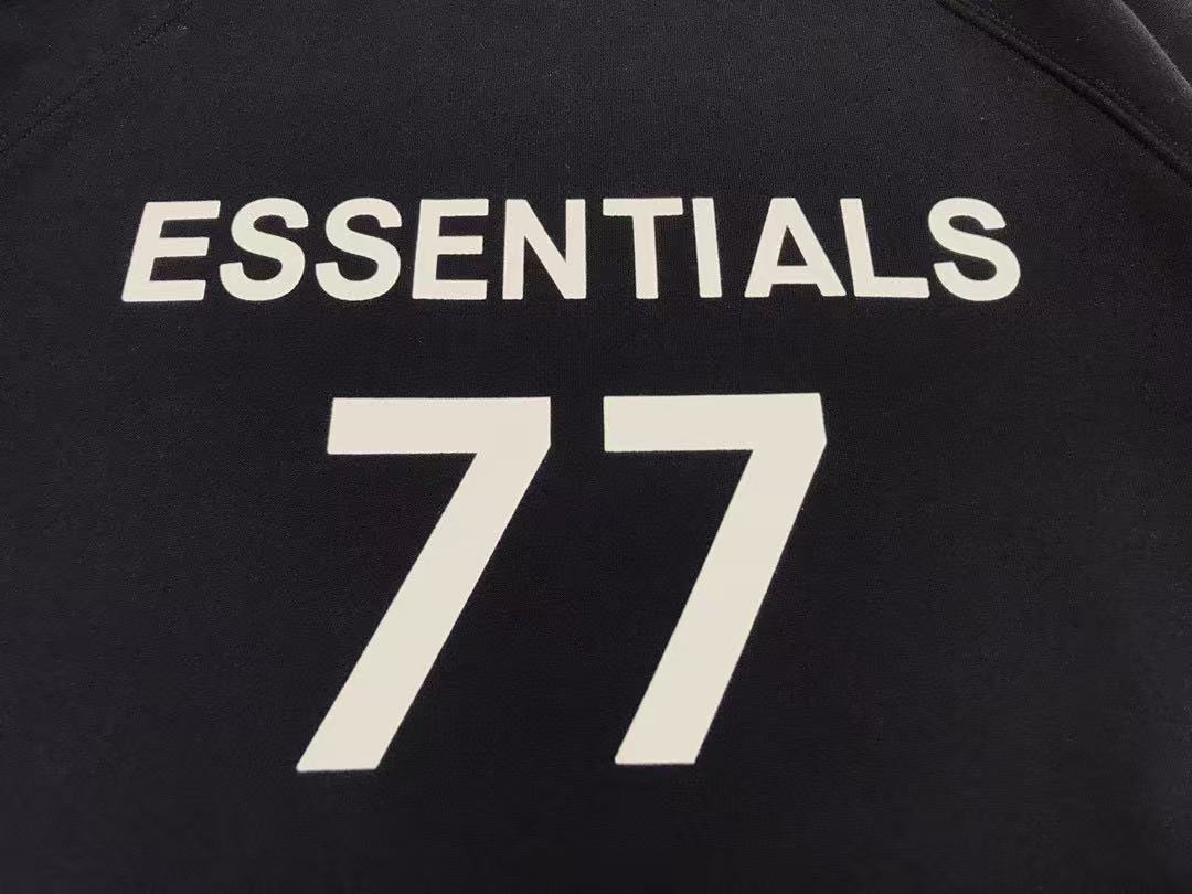 סווטשירט Essentials – תמונה 8