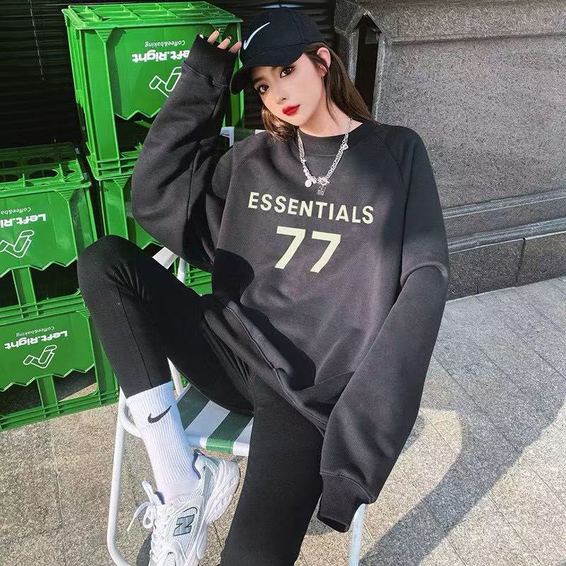 סווטשירט Essentials – תמונה 4