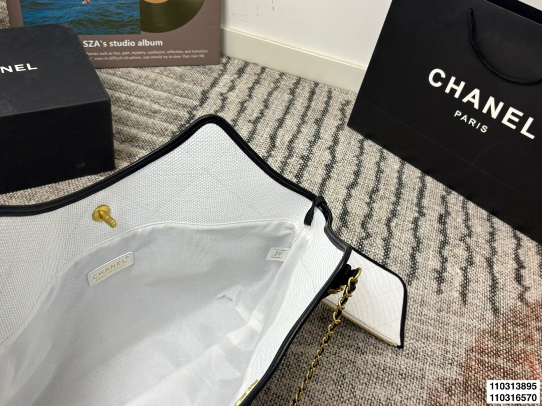 תיק שק שאנל – תמונה 9