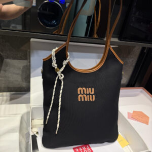 תיק שק מיו מיו