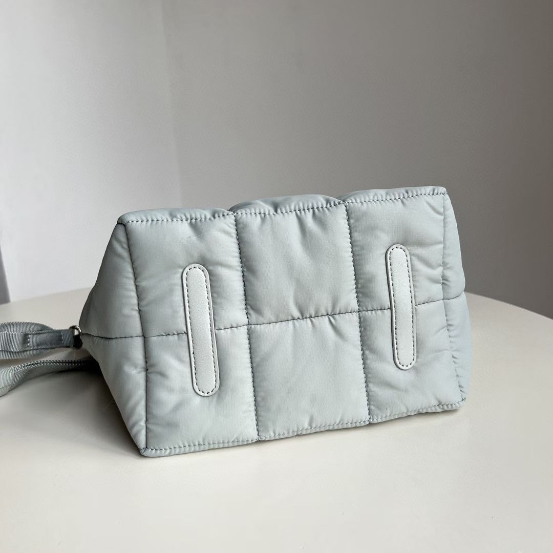 תיק מרופד לולו למון – תמונה 10