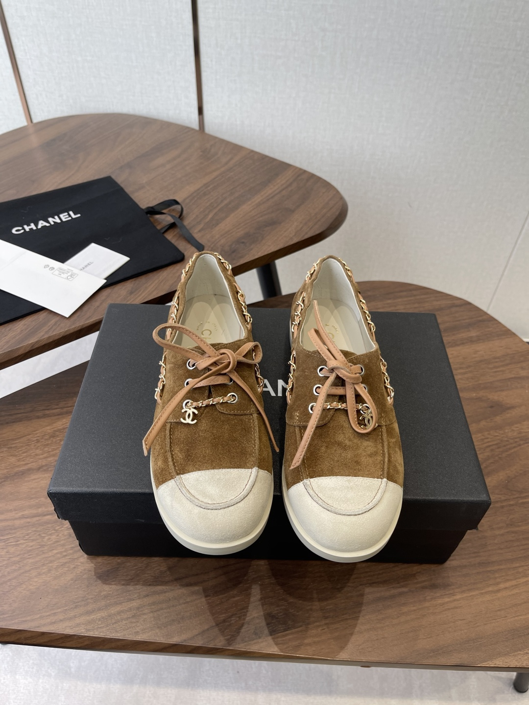 מוקסינים שאנל – תמונה 13