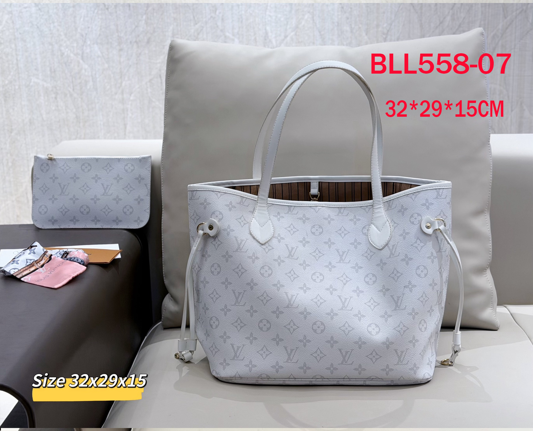 תיק צד לואי ויטון – תמונה 8