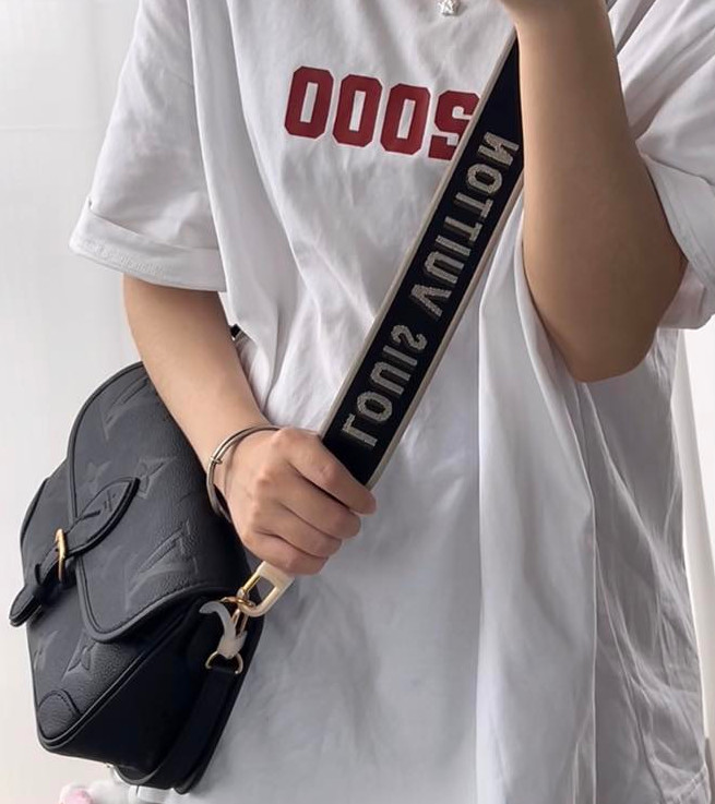 תיק צד לואי ויטון – תמונה 16