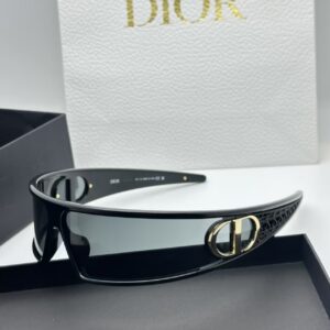 משקפי שמש דיור