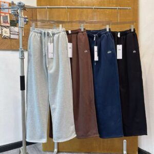 מכנסיים אלו יוגה