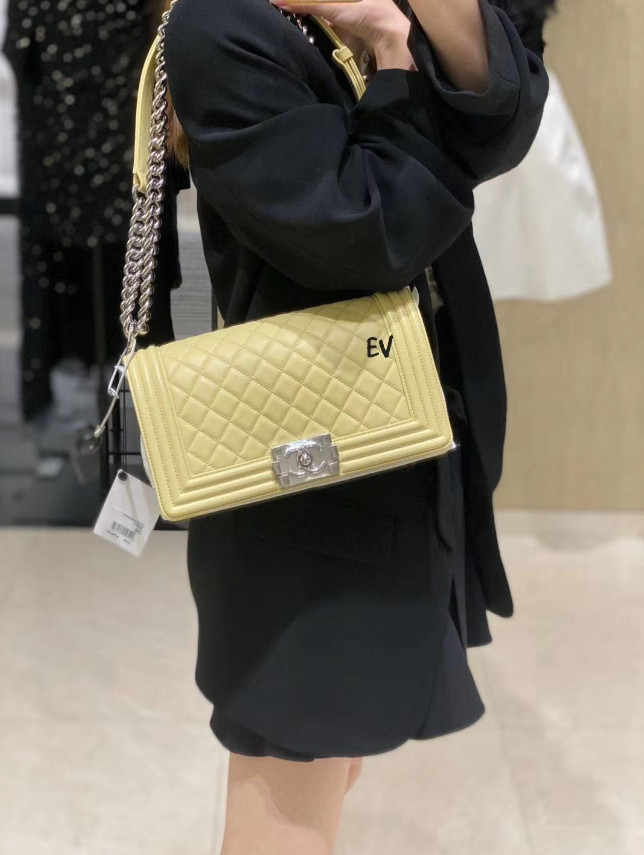 תיק צד שאנל – תמונה 17