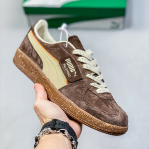 סניקרס פומה