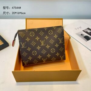 תיק צד לואי ויטון