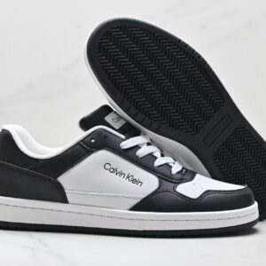 סניקרס קלווין קליין