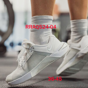 נעלי נייק METCON 10