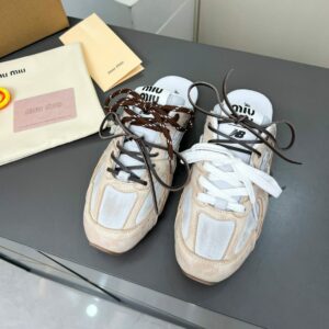 כפכפים ניו באלנס בשתפ מיו מיו