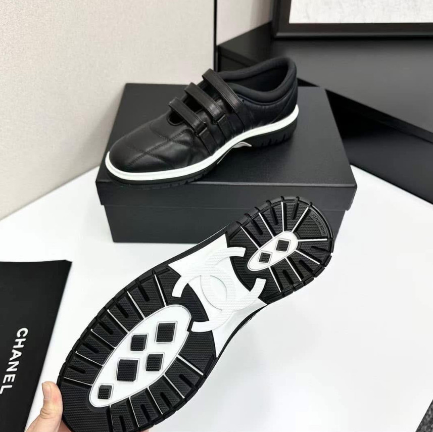 סניקרס שאנל – תמונה 8