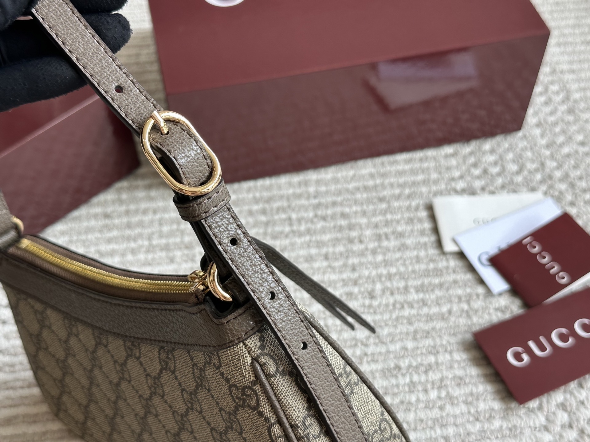 תיק כתף גוצי – תמונה 11