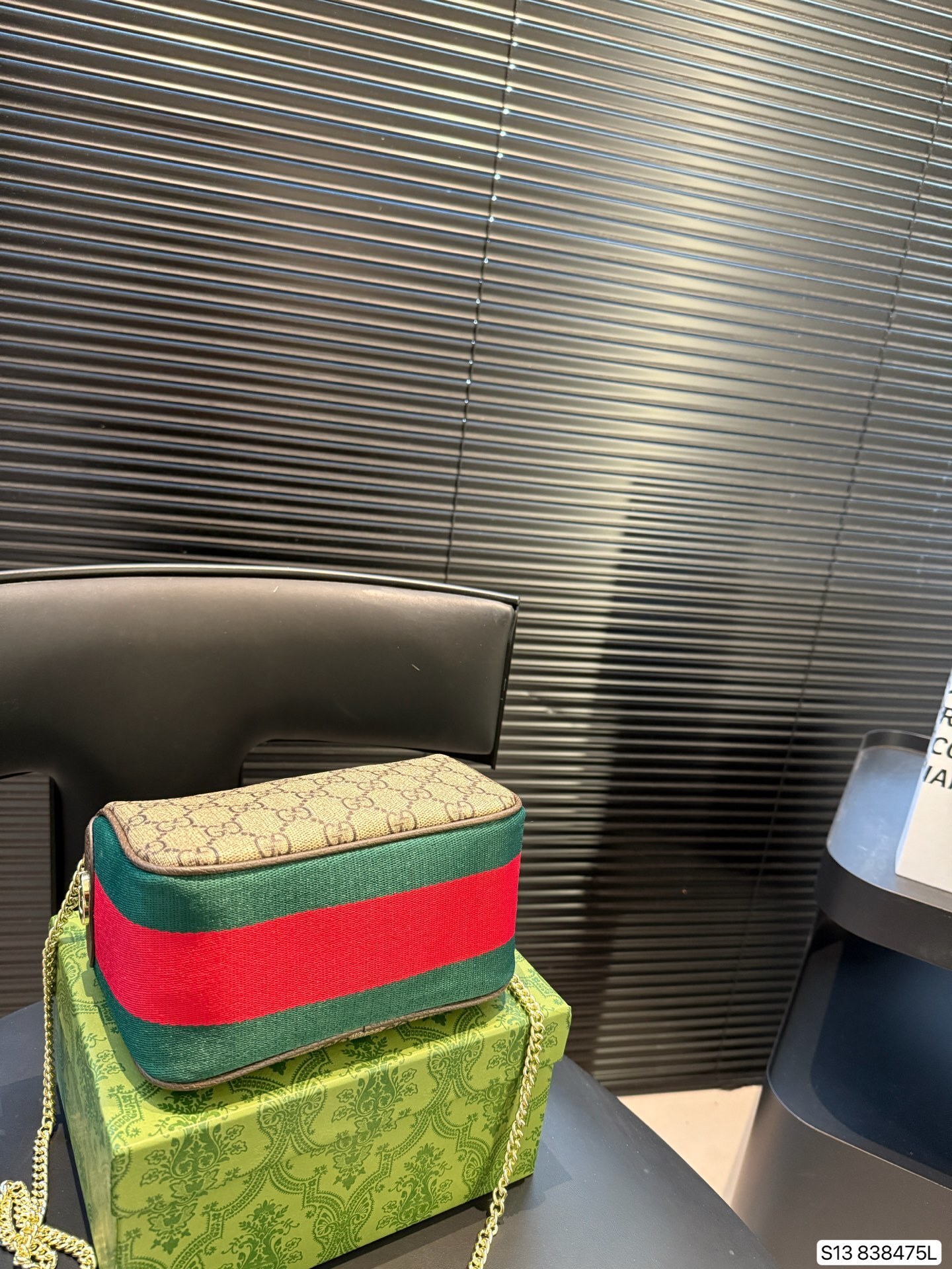 תיק מיני אופידיה גוצי – תמונה 4