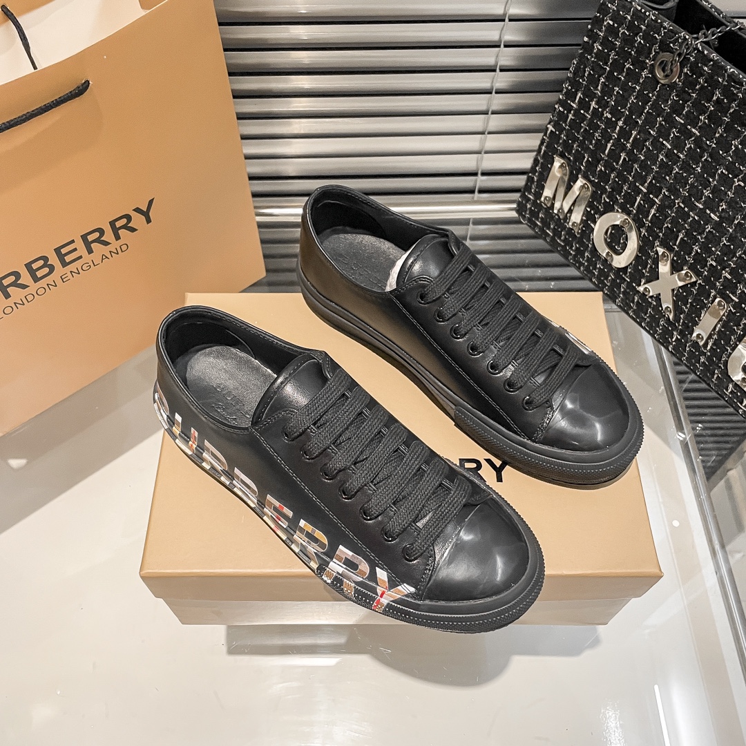 סניקרס ברברי – תמונה 14