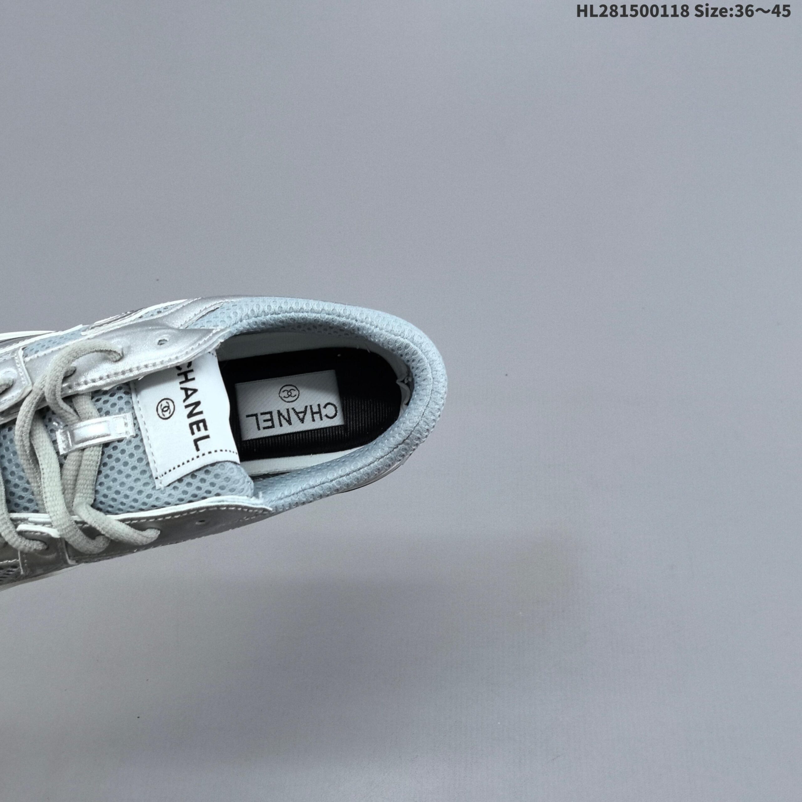 סניקרס שאנל – תמונה 17