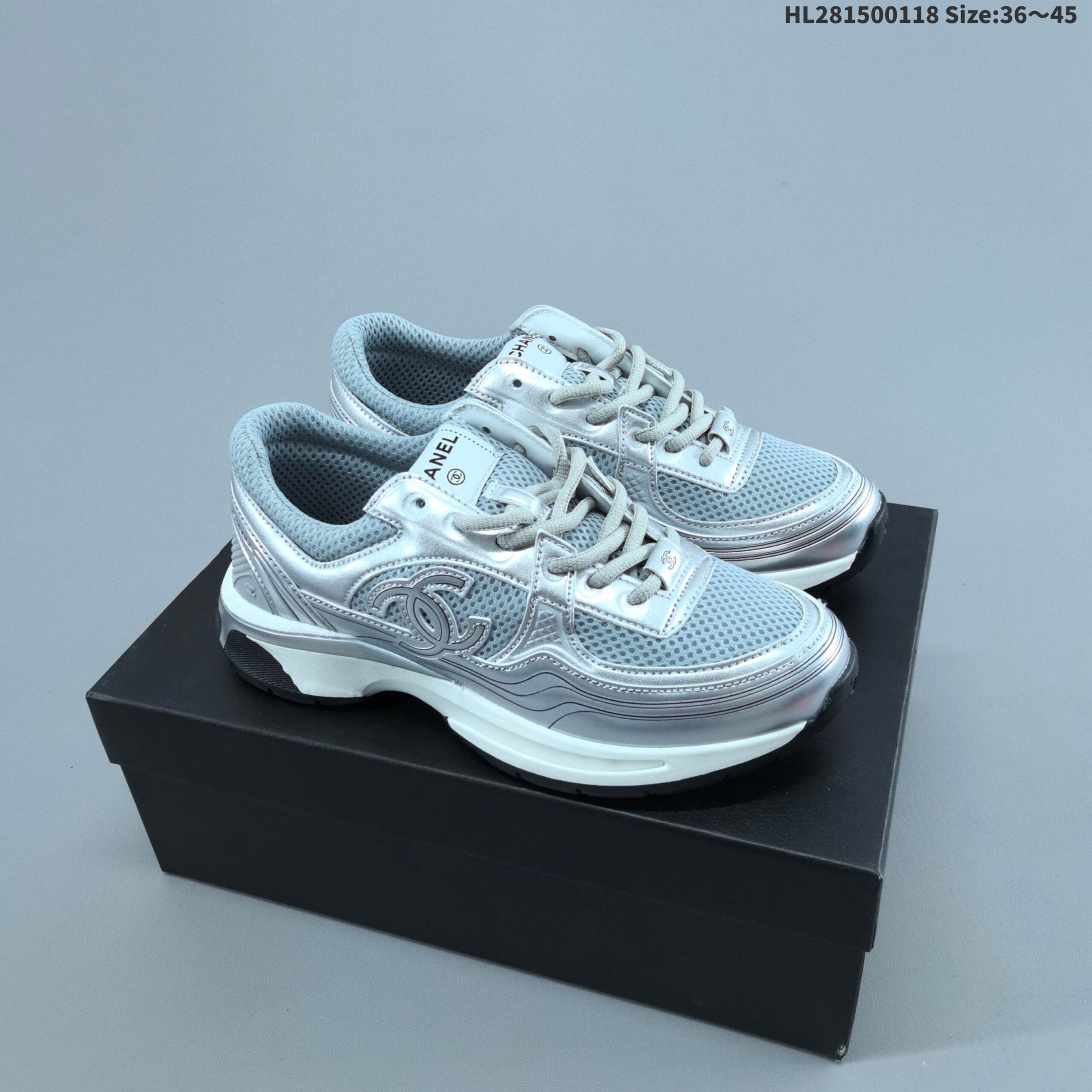 סניקרס שאנל – תמונה 18