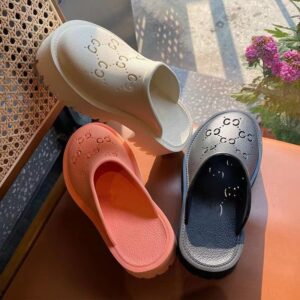 כפכפים גוצי