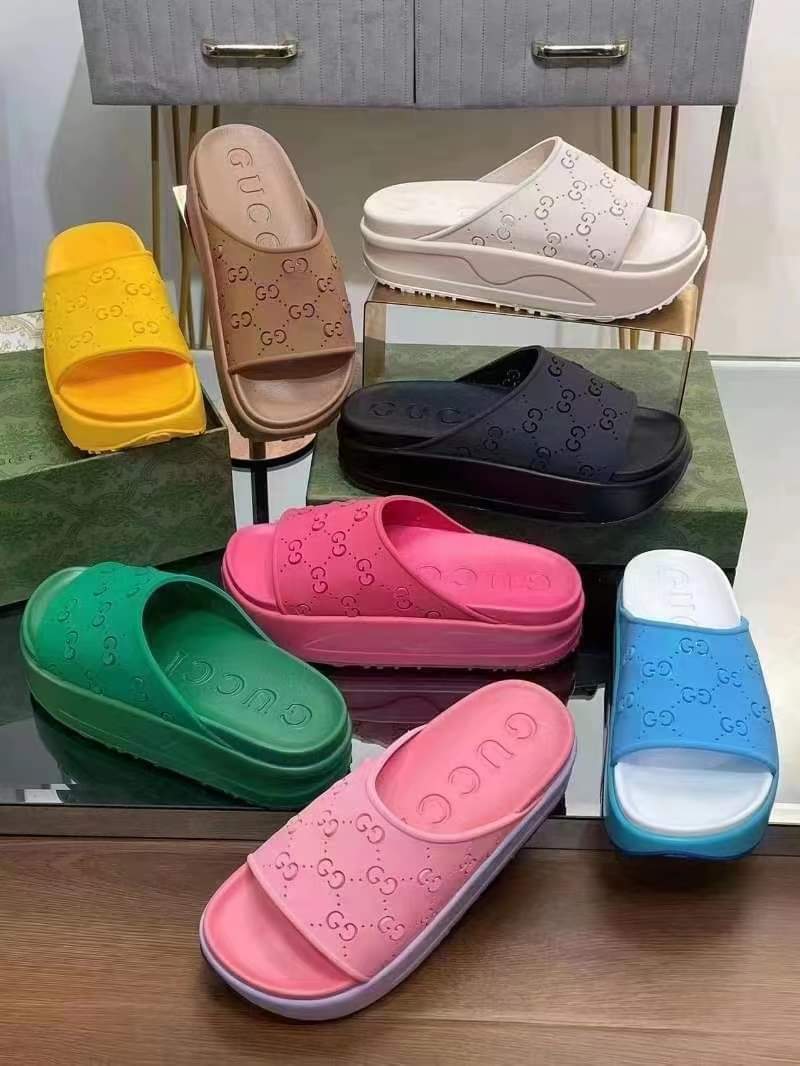 כפכפים גוצי