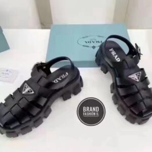 סנדלים פראדה